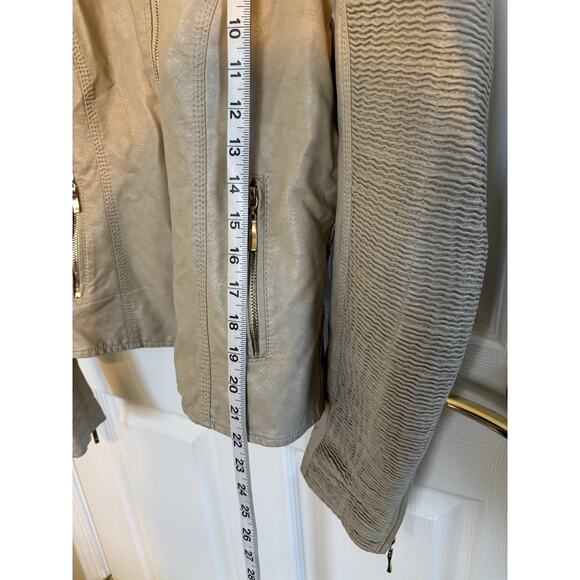 LA Coalition Moto Jacket Faux Leather Size Medium Fall Jacket Vegan Leather - Picture 7 of 7